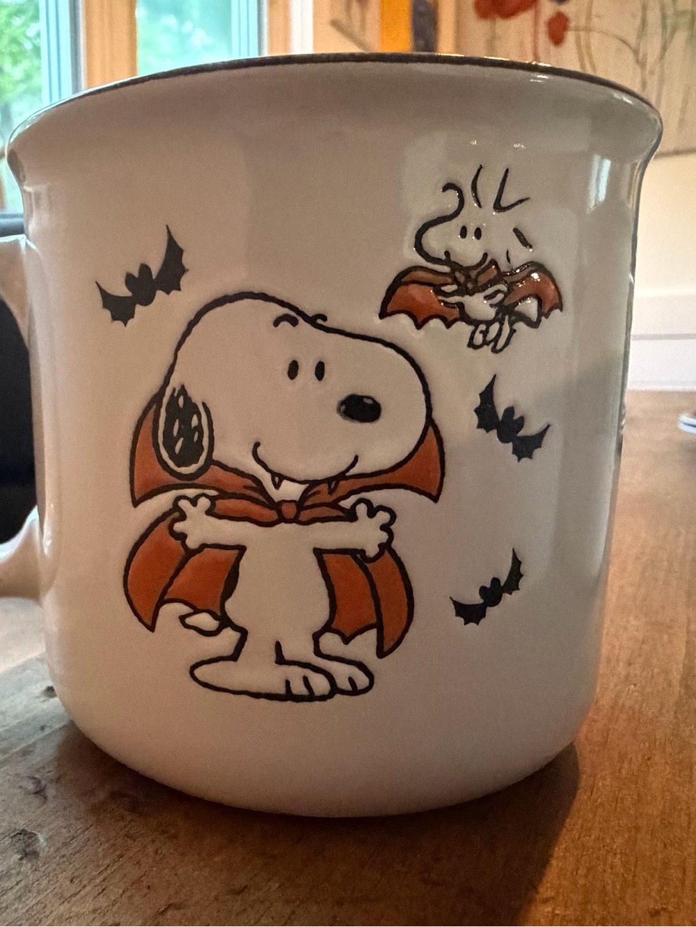 Peanuts set of three holiday mugs - Picture 3 of 11